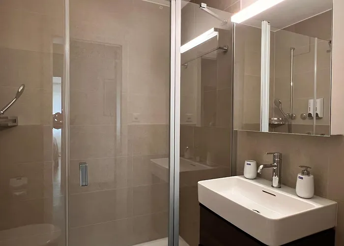 Stilvolle In Oerlikon! -202- Apartamento